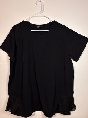 DG2 ruffle top